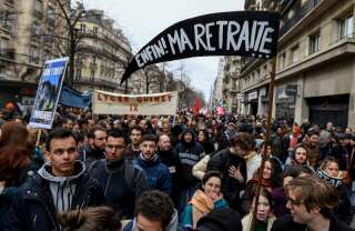 Ce mardi 7 mars, la CGT a annoncé que quelque 700000 personnes avaient marché à Paris contre la réforme des retraites, prenant part à une mobilisation « historique ».