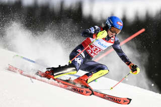 La skieuse Mikaela Shiffrin bat le record absolu de victoires en Coupe du monde
