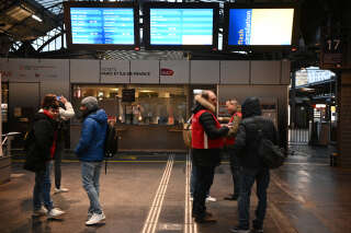 Après 25 jours de grève, le trafic SNCF redevient « quasi normal »