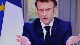 Après l’interview de Macron sur France 2 et TF1, l’opposition tance un président qui « ne comprend pas »