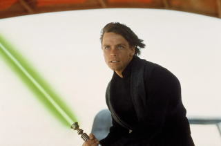 Mark Hamill, acteur iconique de la saga « Star Wars » pour son rôle de Luke Skywalker, a été choisi pour accompagner les Ukrainiens dans leur quotidien sous les bombes russes.