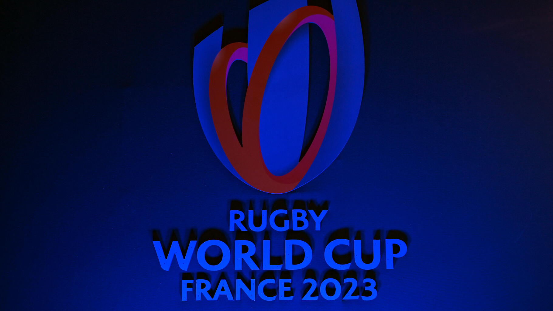 Ce concours d’affiches oblige l’organisation de la Coupe du monde de rugby en France à faire machine arrière