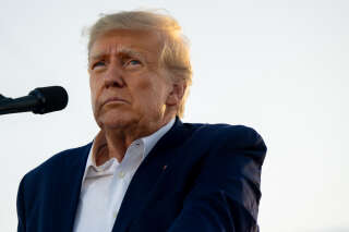 WACO, TEXAS - MARCH 25: Former U.S. President Donald Trump speaks during a rally at the Waco Regional Airport on March 25, 2023 in Waco, Texas. Former U.S. president Donald Trump attended and spoke at his first rally since announcing his 2024 presidential campaign. Today in Waco also marks the 30 year anniversary of the weeks deadly standoff involving Branch Davidians and federal law enforcement. 82 Davidians were killed, and four agents left dead.   Brandon Bell/Getty Images/AFP (Photo by Brandon Bell / GETTY IMAGES NORTH AMERICA / Getty Images via AFP)