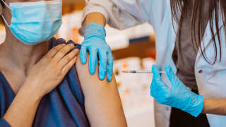 Le gouvernement lance une nouvelle campagne de vaccination contre le covid-19 ce lundi 2 octobre.