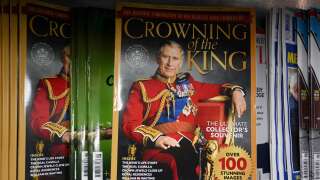 Le roi Charles III a hérité de biens de la reine Elizabeth II qui ont propulsé sa fortune à près de 1,8 milliard de livres sterling, soit plus de 2 milliards d’euros, selon une enquête du Guardian dévoilée jeudi 20 avril.