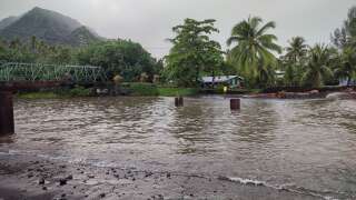 Les dégâts à Teahupoo, site emblématique pour les surfeurs à Tahiti, après de fortes pluies début mai 2023.