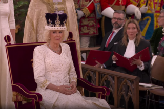 La reine Camilla a elle aussi été sacrée : voici l’histoire derrière le choix de sa couronne