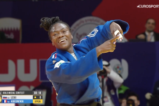 L’exploit de Clarisse Agbégnénou aux Mondiaux de judo, 11 mois après la naissance de sa fille