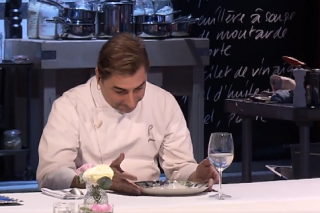 Dans « Top Chef », Hugo crée la surprise avec son plat à base de « rien »