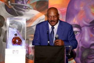 (FILES) Former Cleveland Browns running back and NFL Hall of Famer Jim Brown attends Haute Living And Louis XIII Celebrate Jim Brown's 80th Birthday on February 4, 2016 in San Francisco, California. Jim Brown, the legendary Cleveland Browns running back who was one of the NFL's most prolific players and a civil rights icon has died at the age of 87, the NFL team said May 19, 2023. (Photo by Joe Scarnici / GETTY IMAGES NORTH AMERICA / AFP)