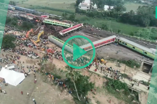 En Inde, la pire catastrophe ferroviaire dans le monde depuis 10 ans