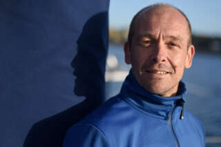 Le skipper français Kevin Escoffier, ici photographié en novembre 2022 à Saint-Malo, est le leader de Holcim-PRB sur « The Ocean Race ». Accusé de violences sexuelles, il a été mis à l’écart et va faire l’objet d’un signalement au ministère des Sports.