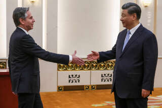 US Secretary of State Antony Blinken (L) shakes hands with China's President Xi Jinping in the Great Hall of the People in Beijing on June 19, 2023. President Xi Jinping hosted Antony Blinken for talks in Beijing on June 19, capping two days of high-level talks by the US secretary of state with Chinese officials. (Photo by Leah MILLIS / POOL / AFP)