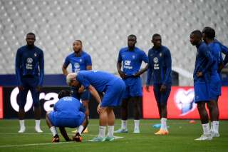 Les Bleus porteront un maillot particulier lors de leur échauffement avant France-Grèce