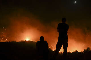 « Nous sommes en guerre », affirme le Premier ministre de la Grèce en proie aux incendies