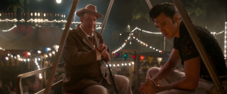 Tom Hanks et Austin Butler dans le film « Elvis », qui revient en détail sur la relation particulière qui unissait les deux hommes.