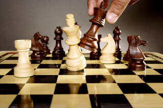 La décision ubuesque de la Fédération internationale des échecs sur la participation des femmes trans