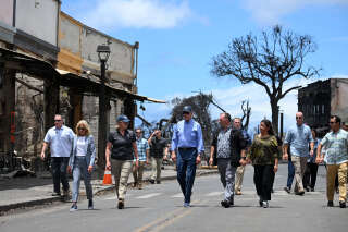 À Hawaï, Joe Biden dans le rôle du « consolateur en chef » après les incendies