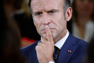 L’ambassadeur de France au Niger est « pris en otage », affirme Macron