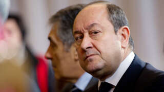 L’ancien patron du renseignement français Bernard Squarcini sera jugé pour trafic d’influence.