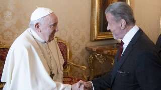 Le pape François rencontrant Sylvester Stallone au Vatican le 8 septembre.
