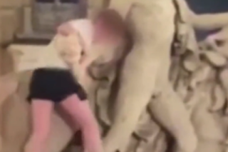 À Bruxelles, un touriste ivre a cassé une statue à peine restaurée en grimpant dessus