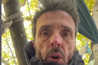 Le militant perché dans un arbre à Paris pour protester contre l’A69, a été délogé