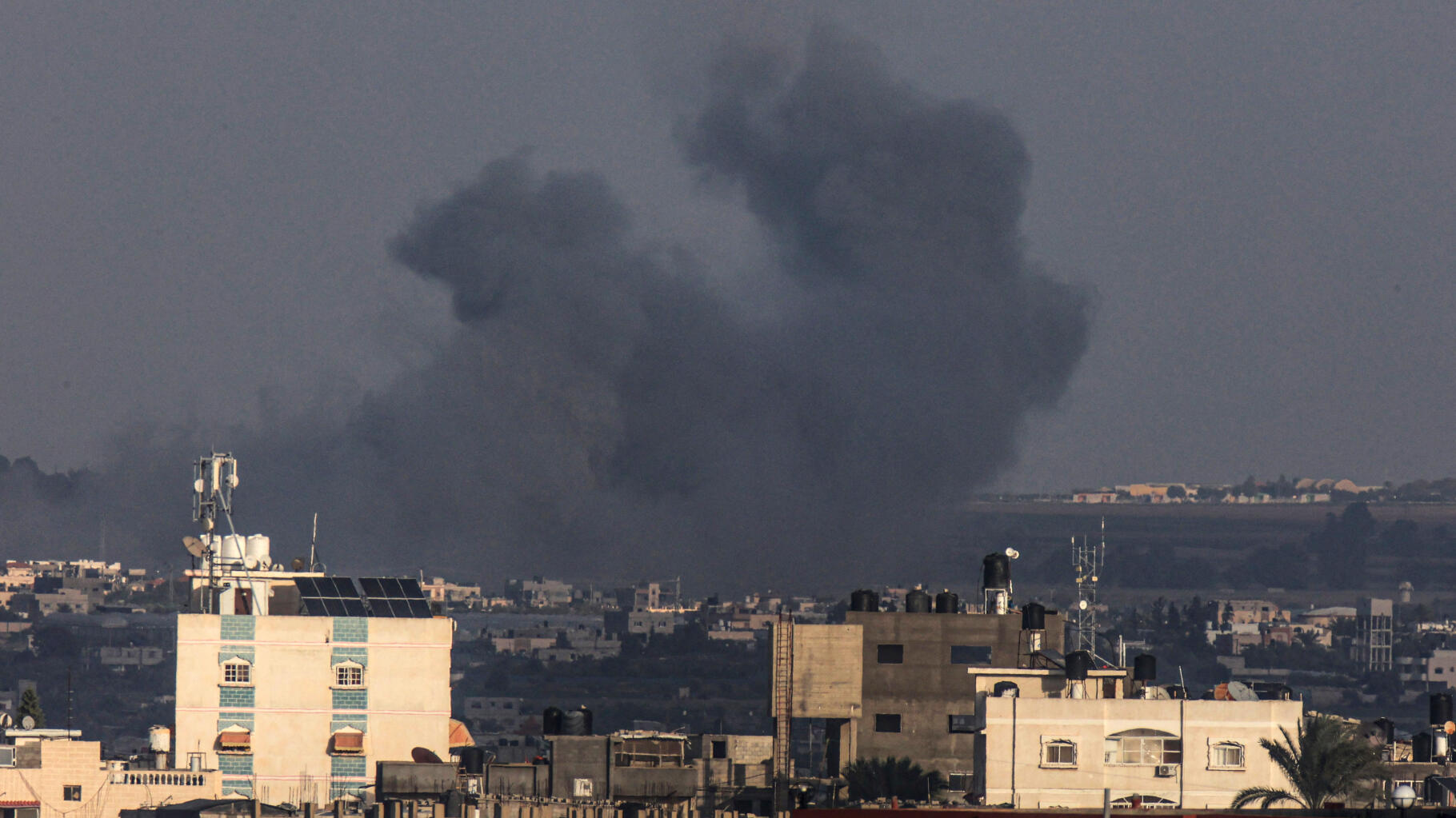 Hamas twierdzi, że w izraelskim nalocie na obóz dla uchodźców zginęło co najmniej 70 osób