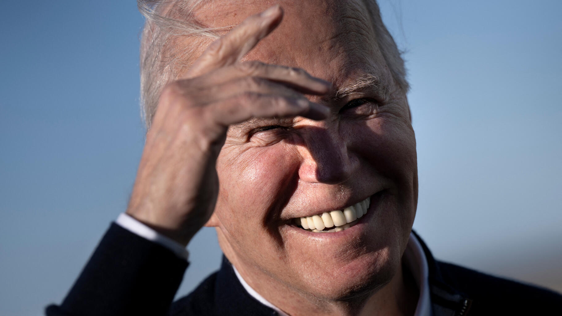 Biden continues to mock criticism of his age and turn it against Trump