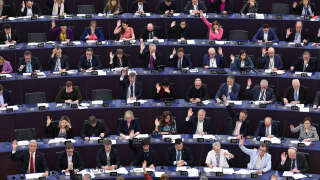Des élus du Parlement européen ont été rémunérés par la Russie pour relayer les informations pro-russes au sein de l'institution européenne. 
