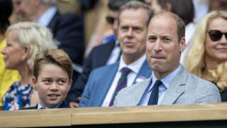Le prince William et son fils George vus en public au stade de Birmingham.