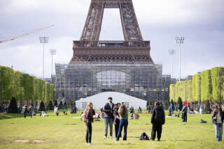 Ce défilé de chameaux et dromadaires partant de la tour Eiffel pourra-t-il avoir lieu ?