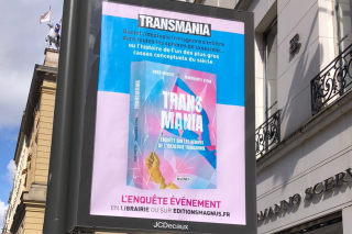 La mairie de Paris obtient le retrait d’une campagne de pub pour un pamphlet transphobe