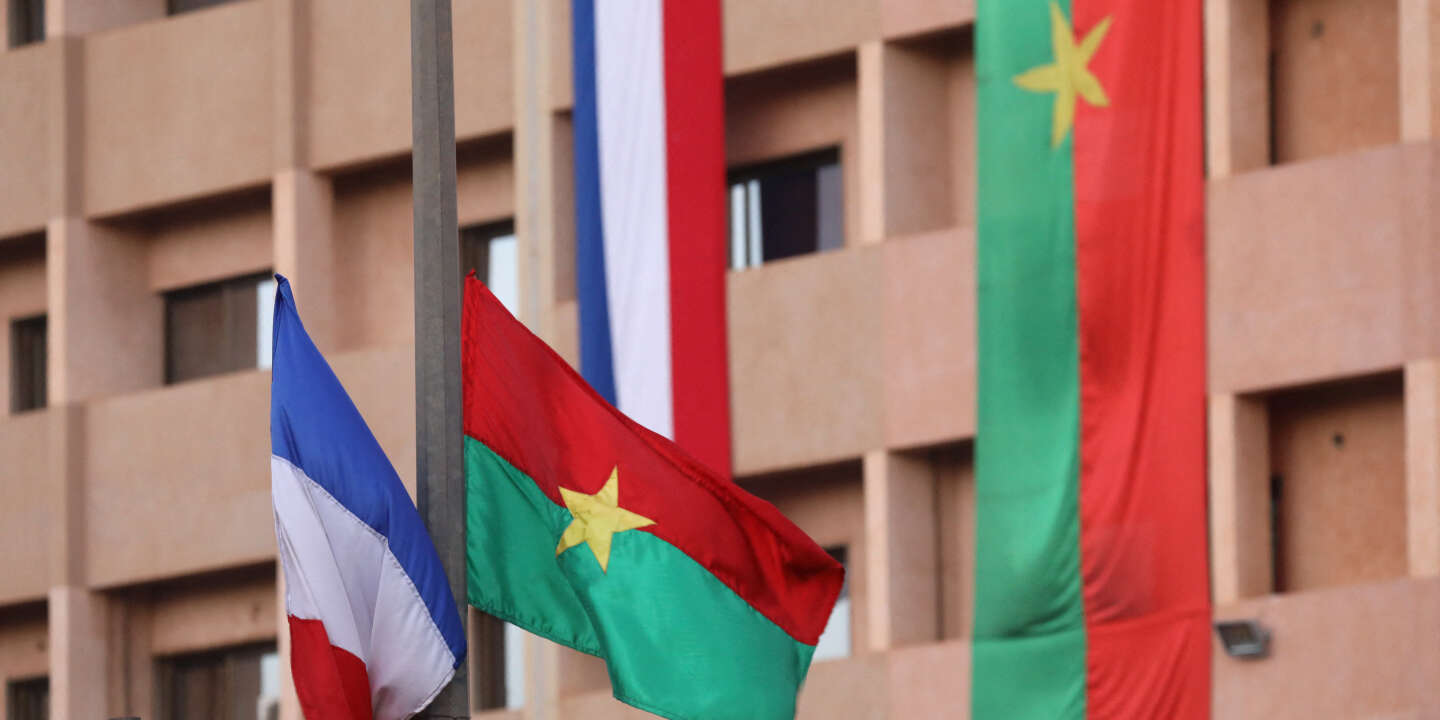 Au Burkina Faso, l’expulsion de trois diplomates français laisse le Quai d’Orsay perplexe