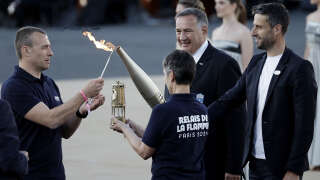 Paris 2024 Olympics - Olympic Flame Handover Ceremony - Panathenaic Stadium, Athens, Greece - April 26, 2024
President of the Hellenic Olympic Committee and member of the International Olympic Committee Spyros Capralos and Tony Estanguet, president of the Paris 2024 Olympics organising committee during the Handover Ceremony REUTERS/Louiza Vradi